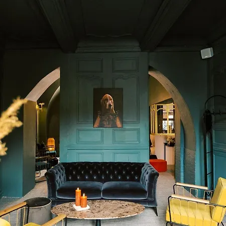 Le Victoria Boutique - Charme Au Coeur Du Village Historique - Accueil Velo - Seminaire - Bar Lounge - Piscine Hotel Saint-Paul-Trois-Châteaux