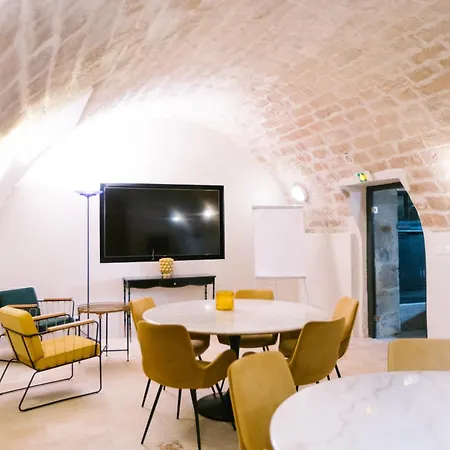 Brit Privilege Le Victoria Boutique Hotel 3* Saint-Paul-Trois-Chateaux
